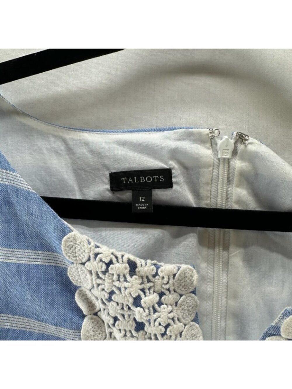 Talbots Linen Cotton Shift Dress 12 Crochet Lace Trim Pockets Striped Blue White - Picture 8 of 14